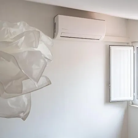 Apartman Cozy Ground Floor With Ac And Loft Bedroom By Lisbeyond Lisboa