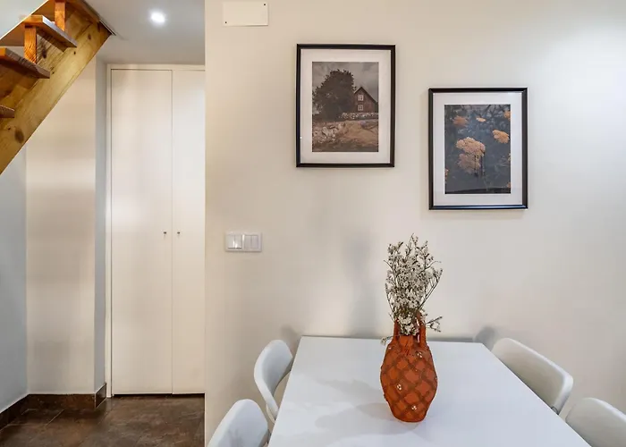 Cozy Ground Floor With Ac And Loft Bedroom By Lisbeyond * Lisbon